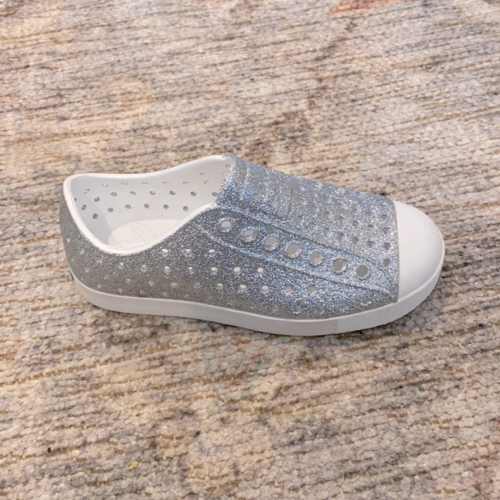 Native Girls' Jefferson Bling Glitter Slip-On Sneakers